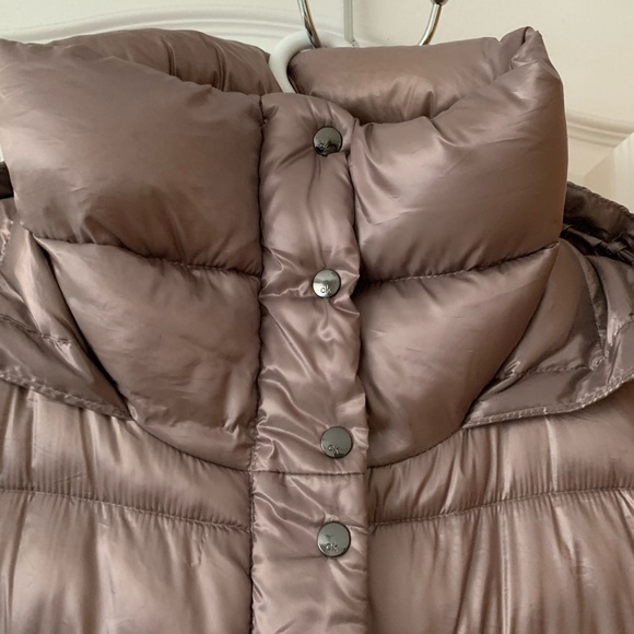Calvin Klein puffer jacket - Picture 2 of 7